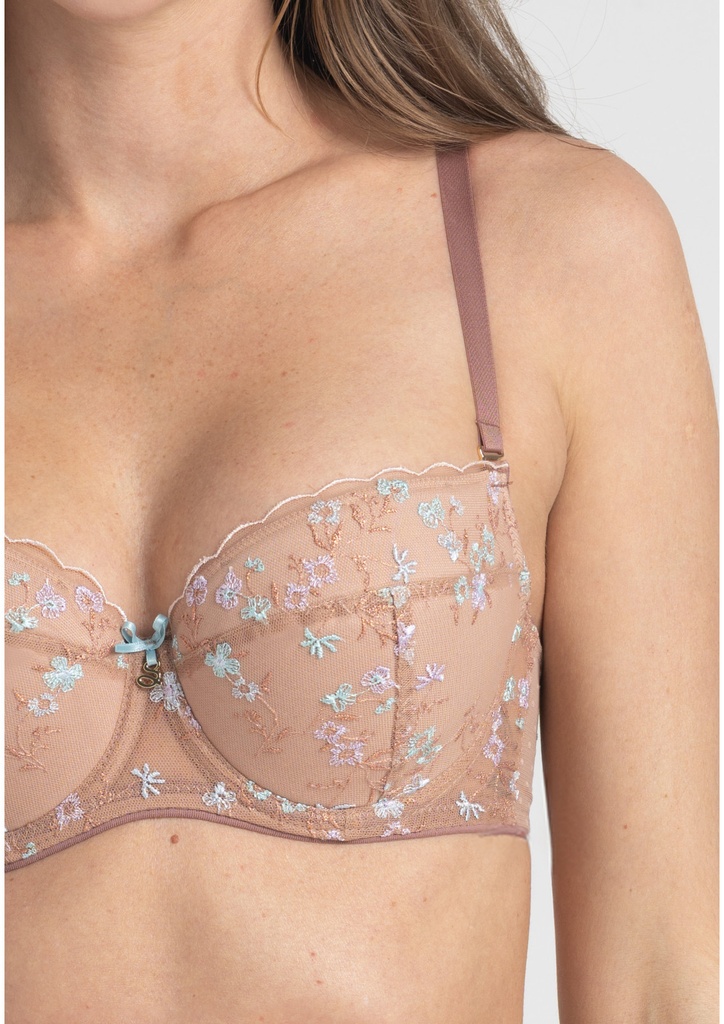 Margaret A333 Push up Cappucino